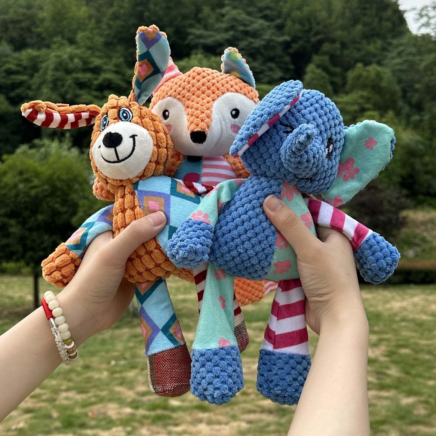 Pet Dental Chew Toy - Мультяшная красочная плюшевая игрушка для собак